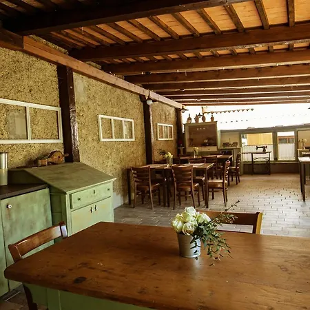 Toncevi Eco Estate 4* Branik