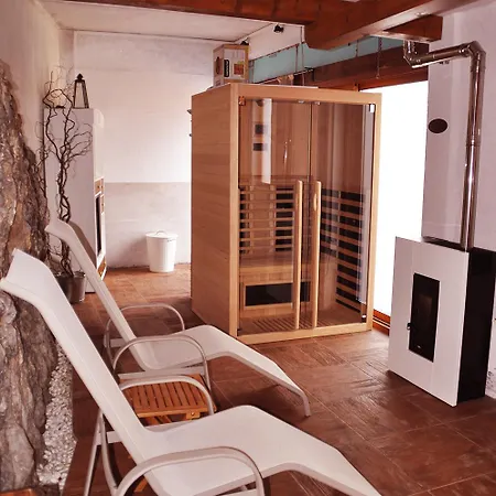 Toncevi Eco Estate 4* Branik