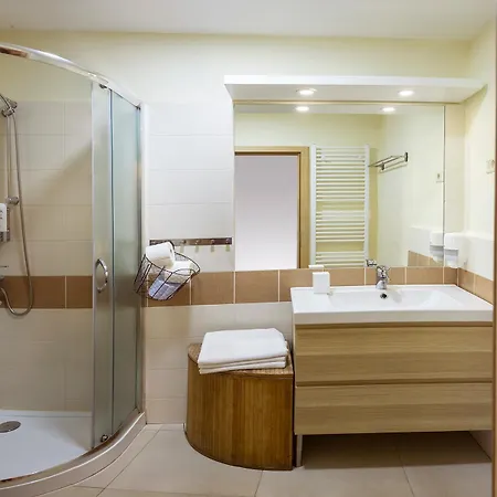 Toncevi Eco Estate 4*