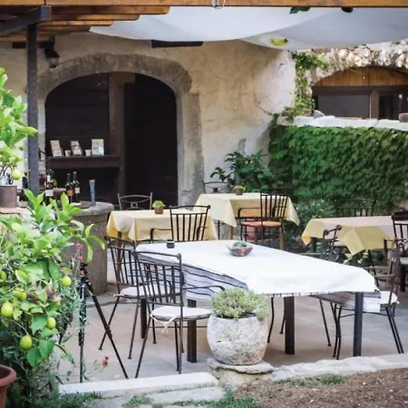 Toncevi Eco Estate Gasthuis 4*