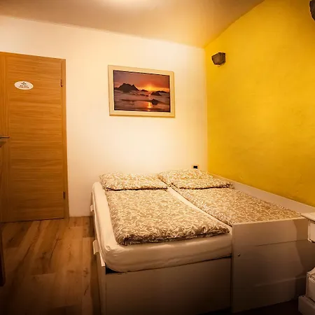 Toncevi Eco Estate 4* Branik