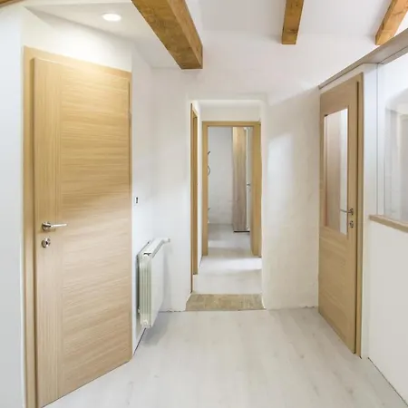 Toncevi Eco Estate Affittacamere 4*
