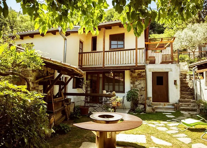 Toncevi Eco Estate 4* Branik