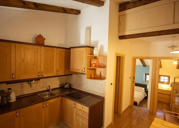 Konukevi Toncevi Eco Estate 4*