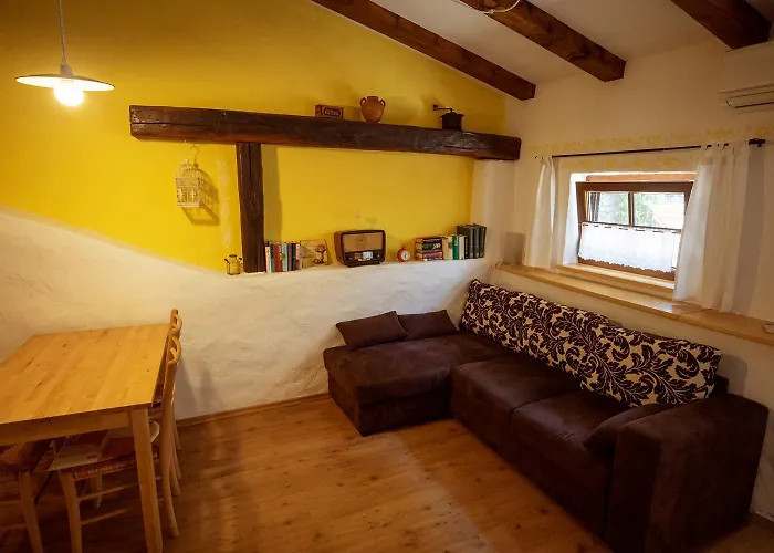 Toncevi Eco Estate Konukevi Branik