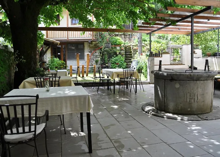 Toncevi Eco Estate 4* Branik