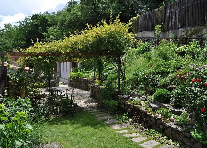 Konukevi Toncevi Eco Estate